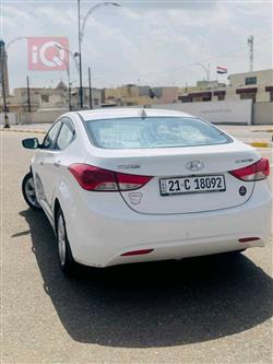 هیوندای ئەلەنترا